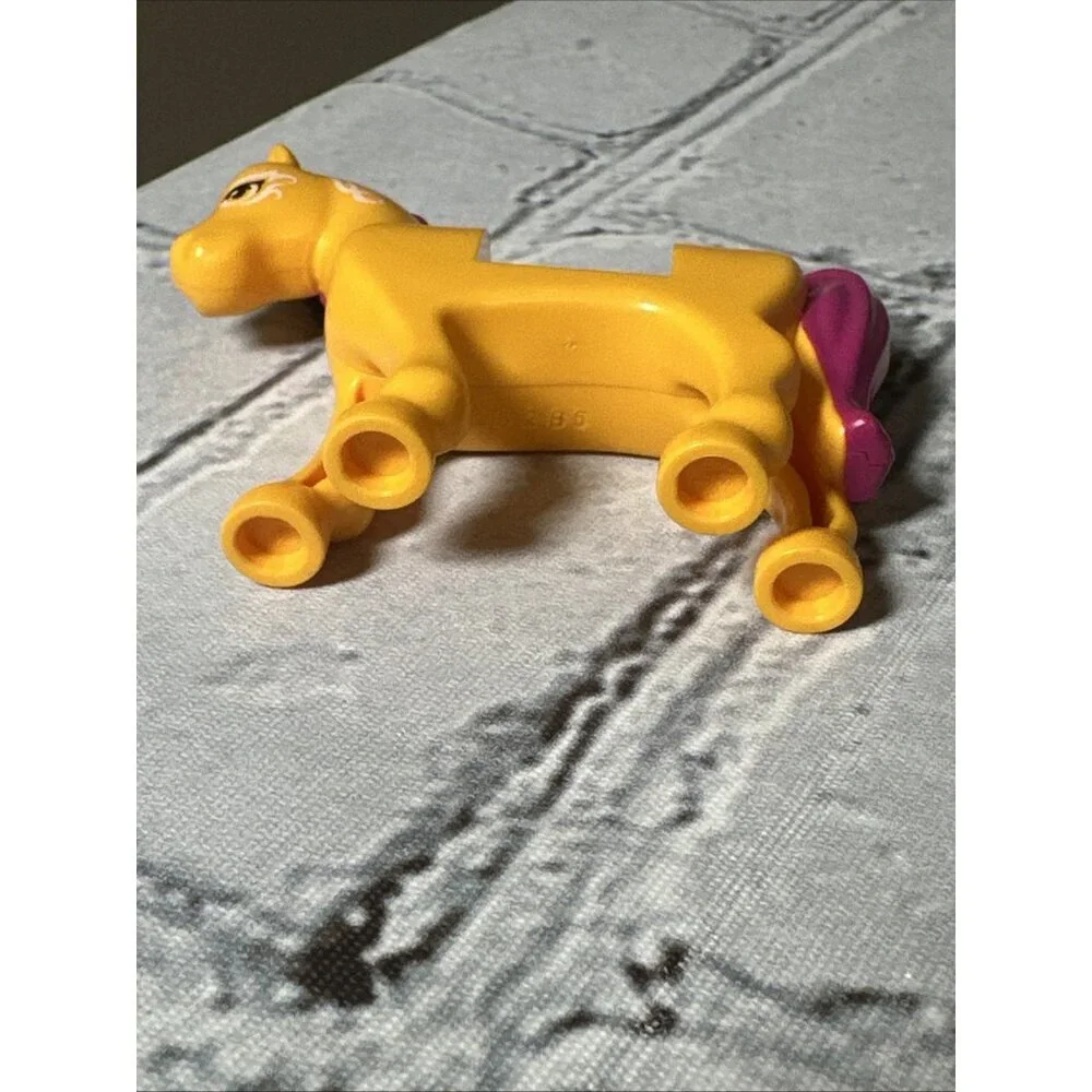 LEGO Animal Elves 93083c01pb14 Firebolt Horse Magenta Mane Tail Minifigure 41186